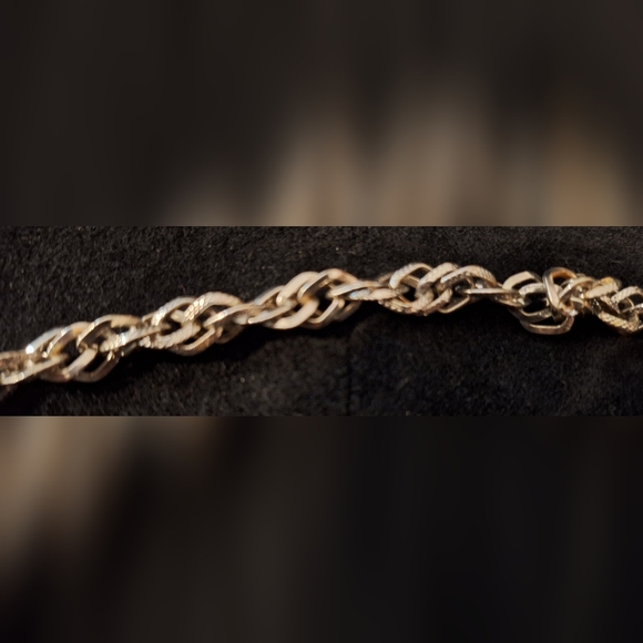 Chunky Silver Tone Chain Necklace - Picture 4 of 5